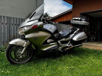 HONDA ST1300 PAN EUROPEAN