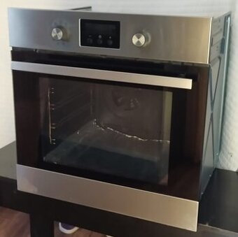 Elektrická rúra IKEA
