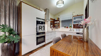 Lukratívny 4 izbový rodinný dom vo vilovej štvrti  Lodenica 