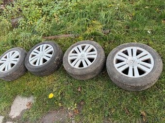 Predám originálne VW disky R16 5×112 + zimné a letné pneu