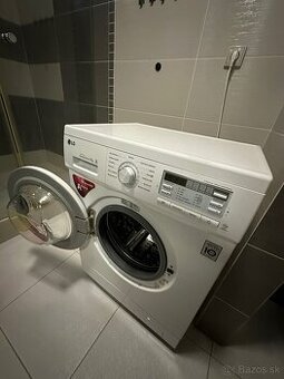 Práčka LG DirectDrive 6kg