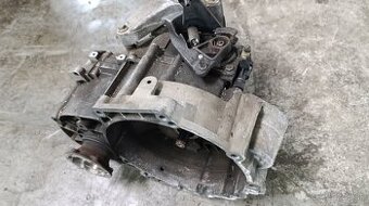 Volkswagen golf 6 2,0tdi 103kw prevodovka 6 kvalt manual