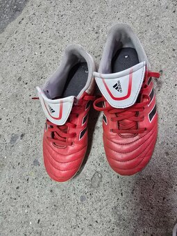 Predám kopačky a halovky