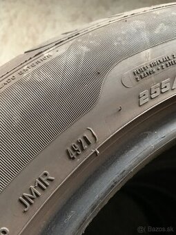 225/55R19