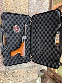 Slavia ZVP vzduchová pištoľ Made in Czechoslovakia