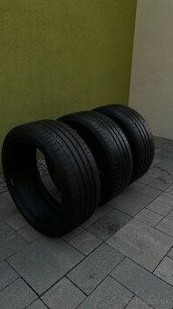 Predám 3ks letných pneu Bridgestone Potenza S001 235/40 R19