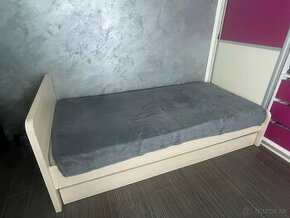 Jednolôžkova posteľ - 1