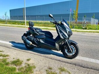 Yamaha Xmax 400