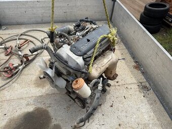 Motor Suzuki jimny
