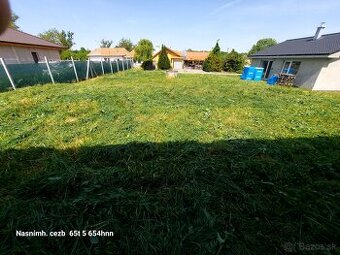 Predám pozemok v obci Žitavce 500m2.
