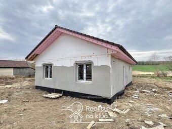 Na predaj novostavba 3-izbový rodinný dom v obci Čechy