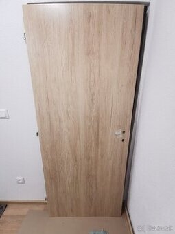 Voster Falcové interiérové dvere plné dub Amber