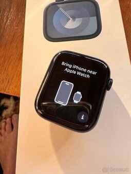 Apple Watch 9 čierne 45 mm