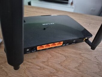 TP-LINK TL-MR6400 4G LTE WIFI ROUTER