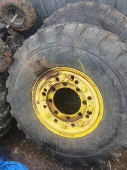 Kolesa v3s,zil,malotraktor