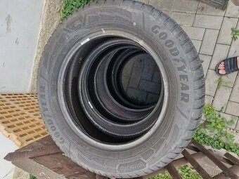 Good year 245/55 R17