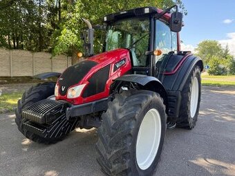 Zemědělský traktor Valtra N103. 110 koní. Rok výroby: 2016,