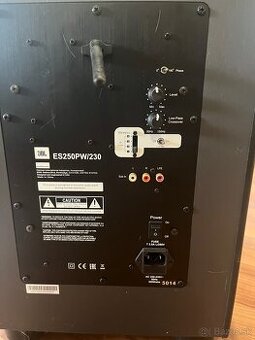 Predám subwoofer JBL