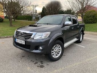 Toyota Hilux 3.0 D-4D 126 Kw A/T 5 4x4