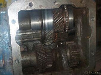 Náhradné diely prevodovka (GAZ-69 / Volha 21 / ZUK)