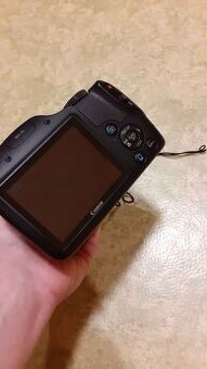 fotoaparát canon s kompletným príslušenstvom