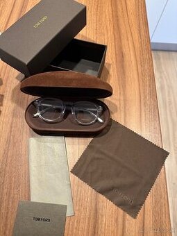 Tom Ford TF5698-B okuliare nedioptrické