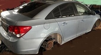 MOTOR F16D4 Chevrolet Cruze 1.6 2012 DVERE, štartér, riadeni