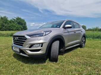Hyundai Tucson 1.6 benzin