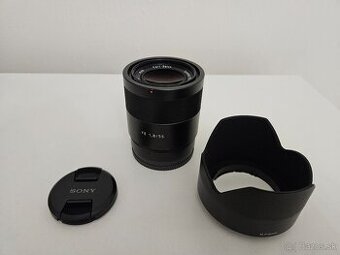 Sony ZEISS FE 55mm F/1.8 ZA