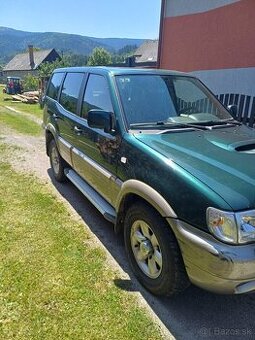 Predám Nissan Terrano II