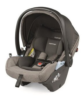 autosedačku/vajíčko Peg Perego  + isofix