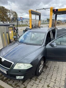 Predam Skoda Octavia 2 Dsg