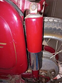 Zháňam zadné tlmiče na ČZ 175/450