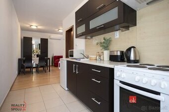 Predaj apartmánu 42m2 v apartmánovom dome s výbornou polohou - 1