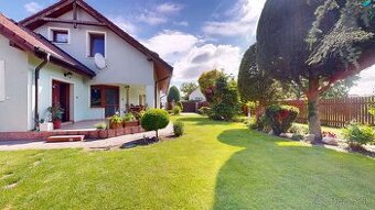 EXKLUZÍVNE V RK CASMAR – Na predaj veľmi pekný rodinný dom v - 1