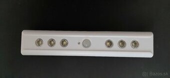 LED lampa-senzor