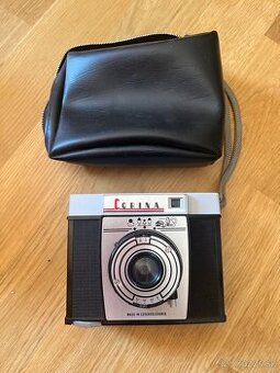 Fotoaparát Corina s púzdrom