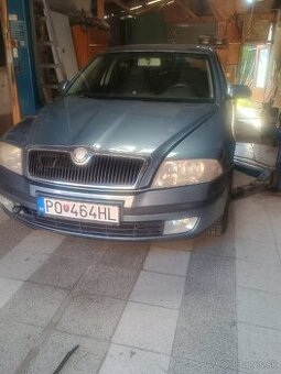 Oktavia 2