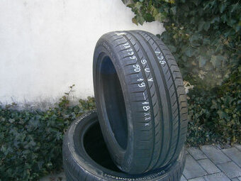 Predám 4x letné pneu Continental 235/50 R19 99VXL