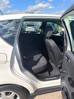 Mercedes-Benz A160