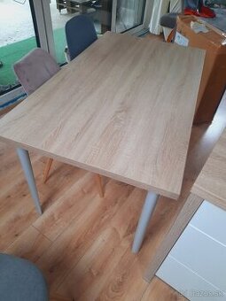 Jedalensky stol