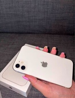IPhone 11 64GB Bílý