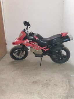 Motorka peg-pérego