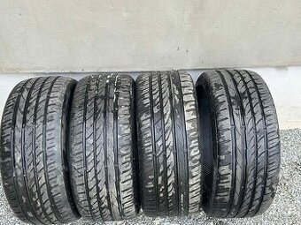 Letne gumy 225/40 R18 - 1