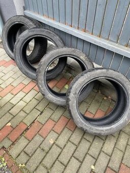 Letné pneu 235/45 R17