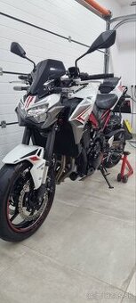 Kawasaki Z900