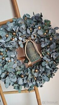Vianočný/zimný veniec z eukalyptu