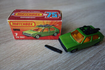 Matchbox Superfast No. 7  VW Golf - 1