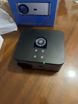 HORLAT LCD Android Projector