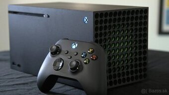 Predám Xbox series X s dvoma ovládačmi a 4 hrami - 1